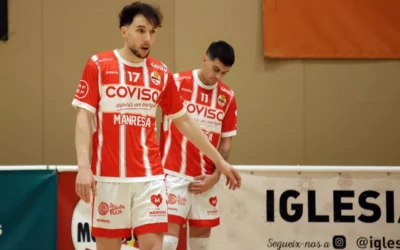CARLES AMBRÒS I AARON RIERA RENOVEN AMB EL MANRESA